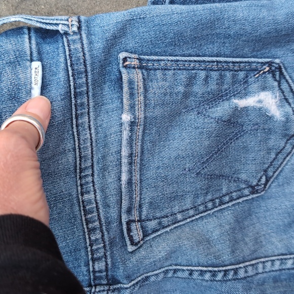 Mother Jeans 'The Looker' - Picture 2 of 7